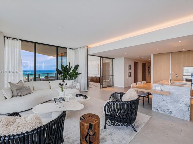 Apartment for sale  Unit #3603 - photo 6106053