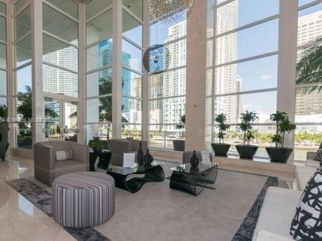 Apartment for rent  Unit #2701 - photo 6482376