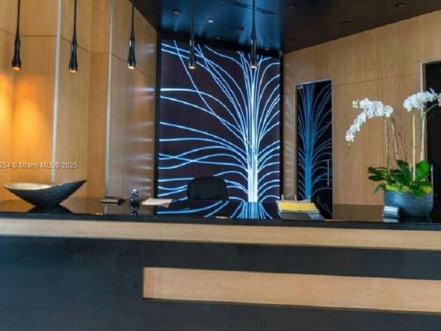 Apartment for rent  Unit #2701 - photo 6482382