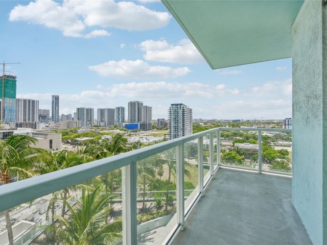 Apartment for sale  Unit #1511 - photo 6107435