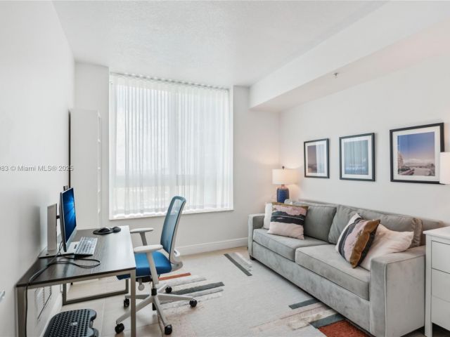 Apartment for sale  Unit #1511 - photo 6107440