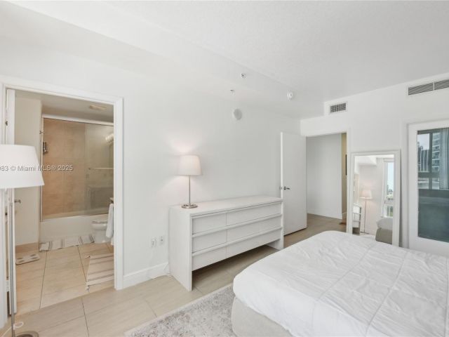 Apartment for sale  Unit #1511 - photo 6107442