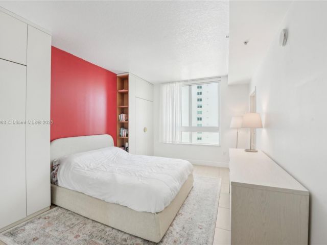 Apartment for sale  Unit #1511 - photo 6107444