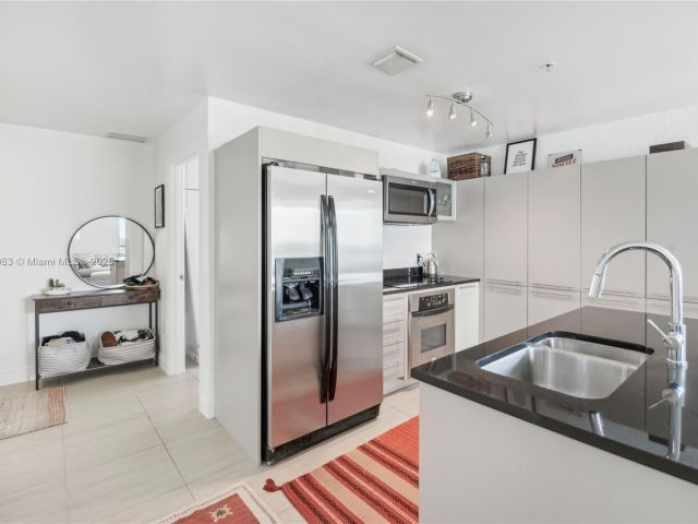 Apartment for sale  Unit #1511 - photo 6107449