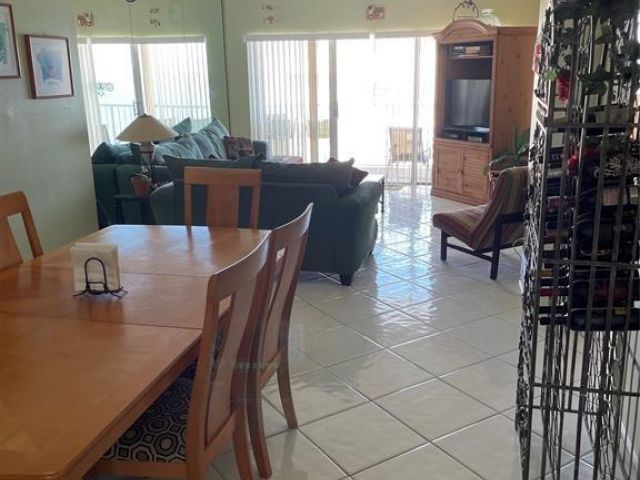 Apartment for rent  Unit #PH-K - photo 6108105