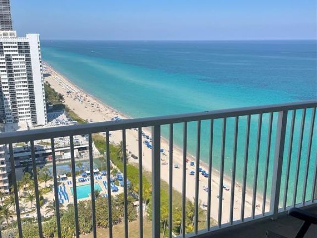 Apartment for rent  Unit #PH-K - photo 6108110