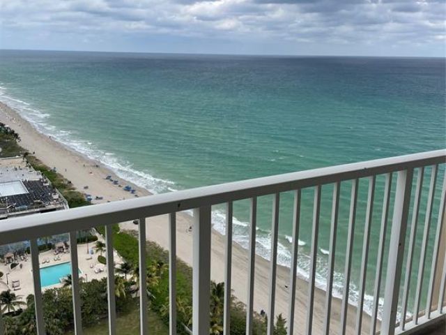 Apartment for rent  Unit #PH-K - photo 6108111