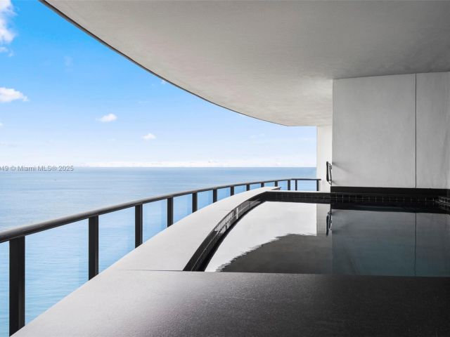 Apartment for sale  Unit #2105 - photo 6858699