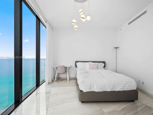 Apartment for sale  Unit #2105 - photo 6858704