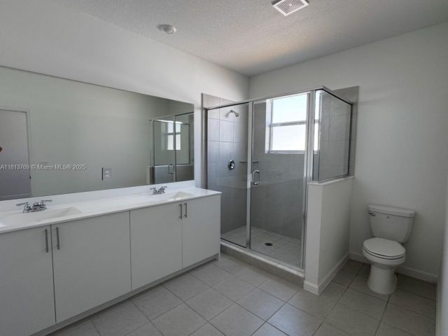 Home for rent at 136 SW 184 WAY 136 - photo 6104916