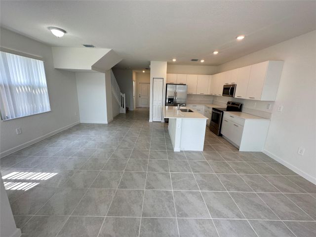 Home for sale at 2437 NW 131st Cir - photo 6105562