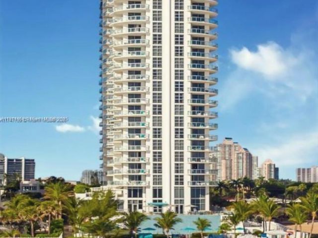 Apartment for sale  Unit #2510 - photo 6108027