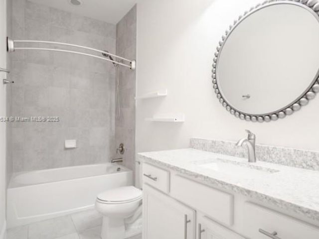 Home for sale at 3943 Mahogany Ln - photo 6104849