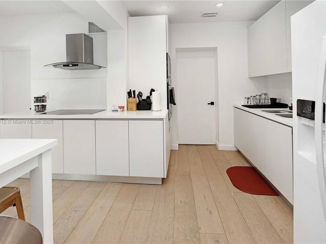 Home for rent at 1109 NE 89th St 0 - photo 6105965