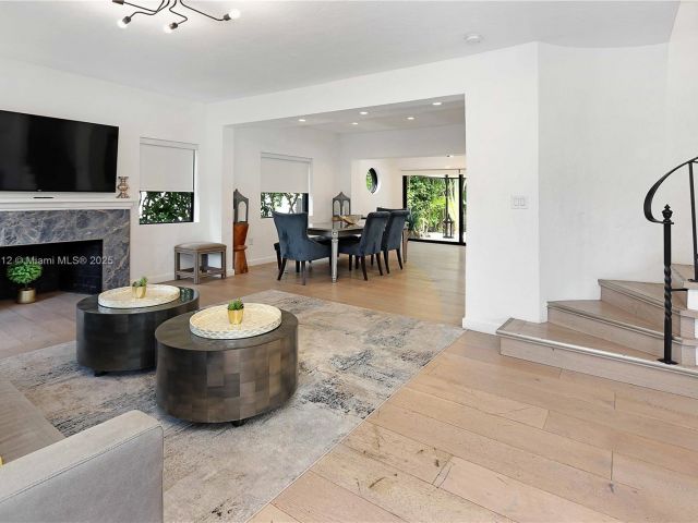 Home for rent at 1109 NE 89th St 0 - photo 6105971