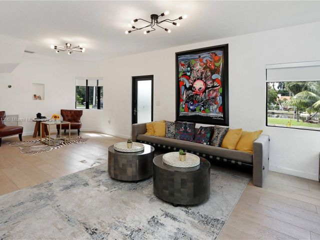 Home for rent at 1109 NE 89th St 0 - photo 6105973