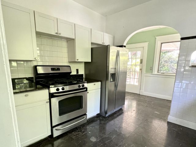 Home for rent at 5415 N Flagler Drive - photo 6440924