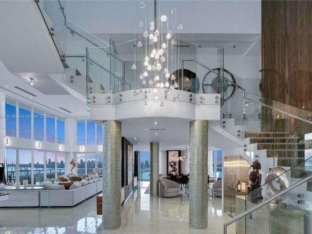 Apartment for sale  Unit #PH1 - photo 6109645