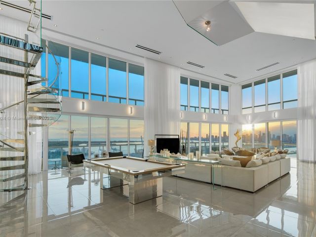 Apartment for sale  Unit #PH1 - photo 6109659