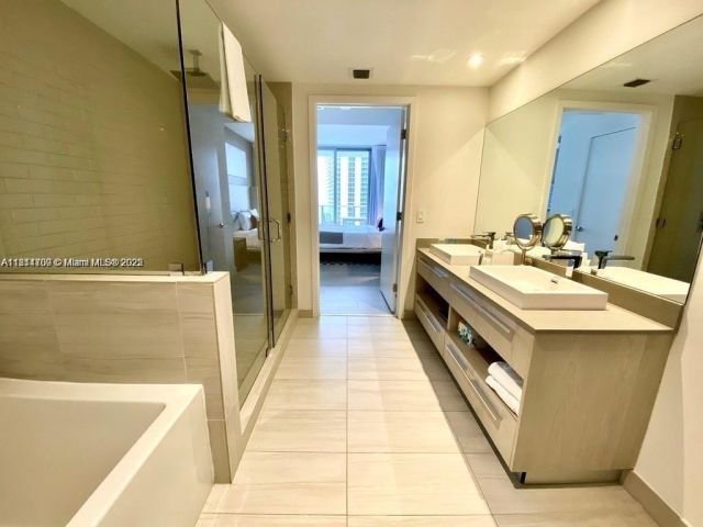 Apartment for sale  Unit #R1905 - photo 6110455