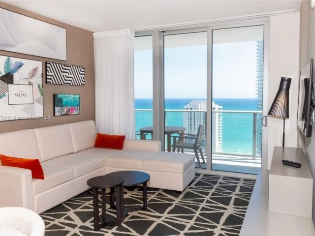 Apartment for sale  Unit #R1905 - photo 6110461