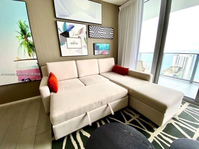 Apartment for sale  Unit #R1905 - photo 6110463