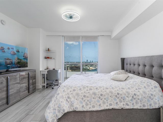 Apartment for sale  Unit #3106 - photo 6180072