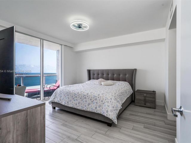 Apartment for sale  Unit #3106 - photo 6180073