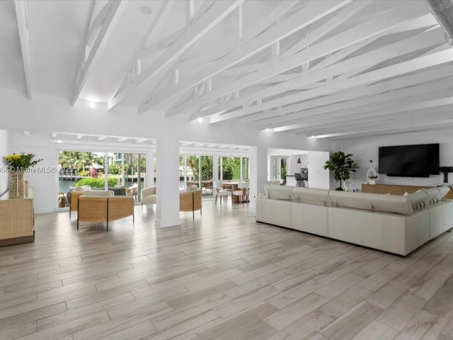 Home for sale at 1140 San Pedro Ave - photo 6110248