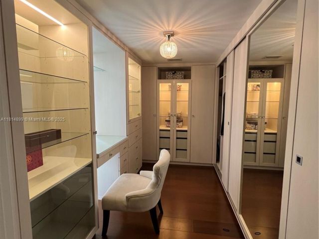 Apartment for rent  Unit #1801 - photo 6110017