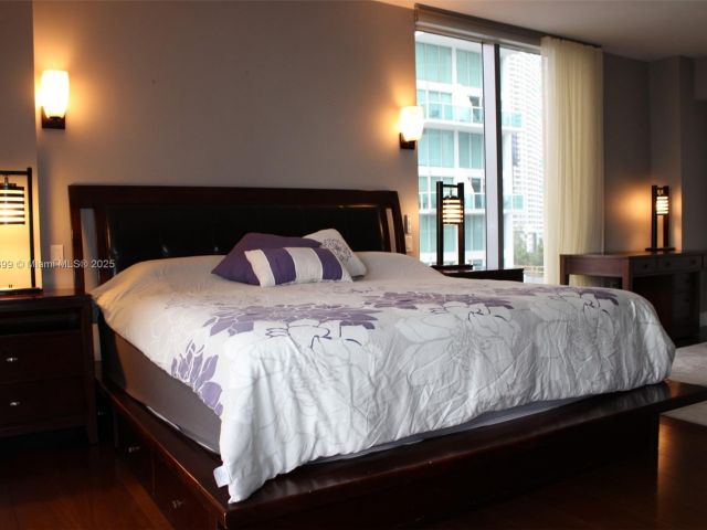 Apartment for rent  Unit #1801 - photo 6181751