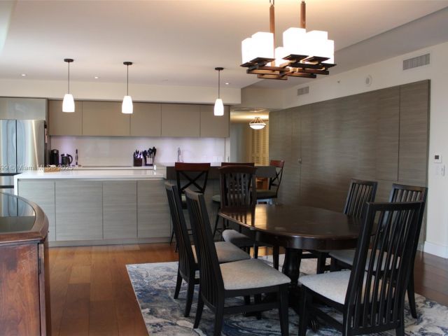 Apartment for rent  Unit #1801 - photo 6181762