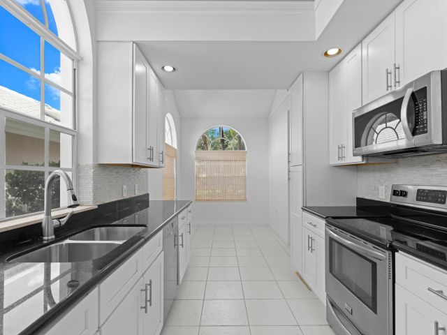 Home for sale at 1415 Bear Island Drive - photo 6126133