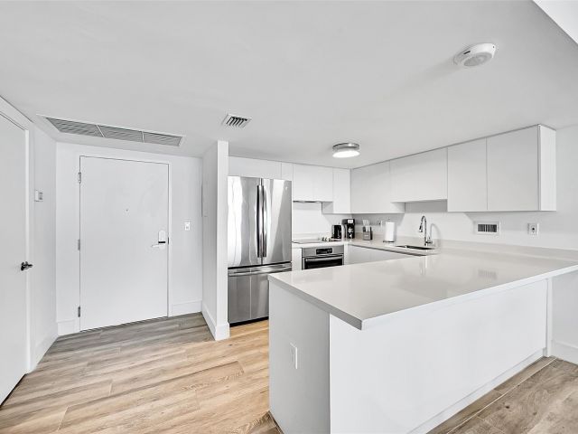 Apartment for sale  Unit #838 - photo 6125545