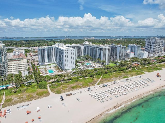 Apartment for sale  Unit #838 - photo 6125552