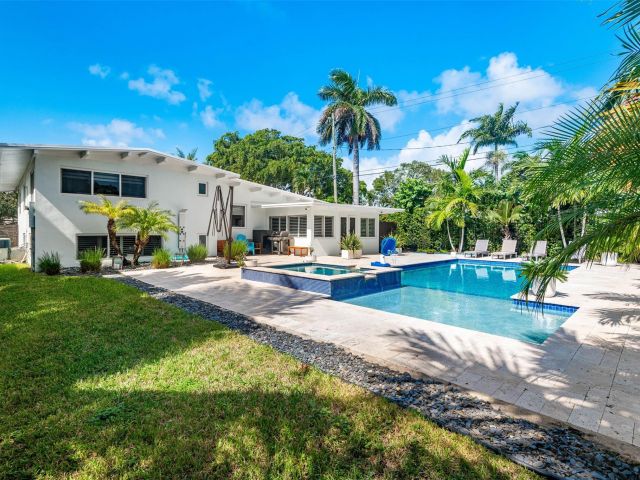 Home for rent at 1936 Harbour Inlet Dr - photo 6113889