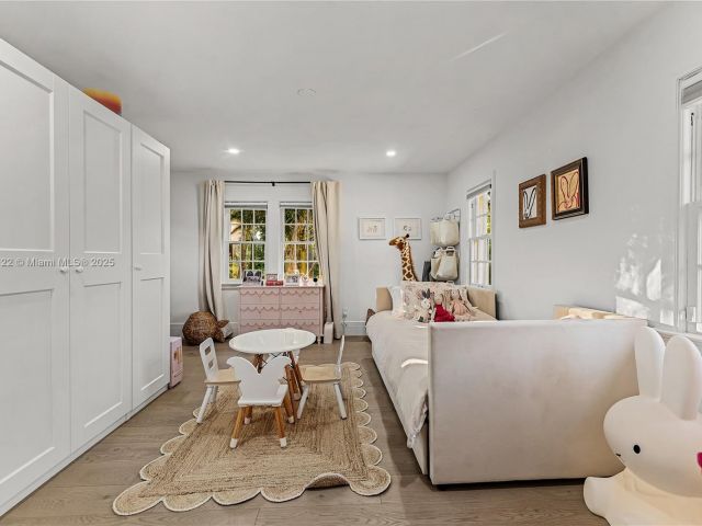 Home for sale at 3747 Royal Palm Ave - photo 6109561