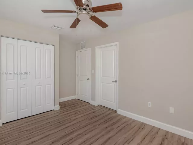 3-bedroom home for sale in Fort Lauderdale - 815 NW 3rd Ave - MondialRealty