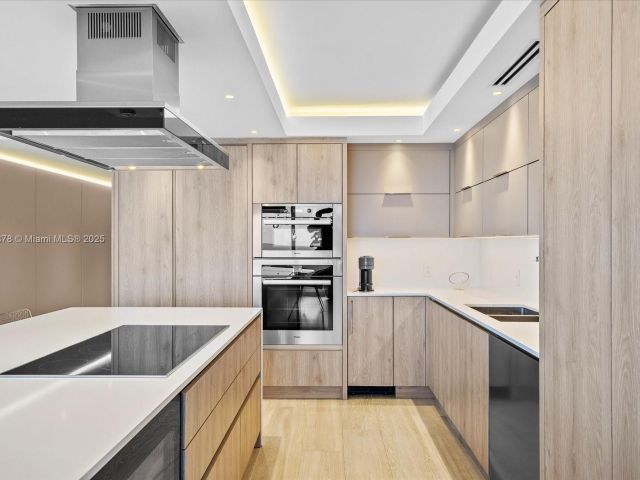 Apartment for rent  Unit #1001 - photo 6111125