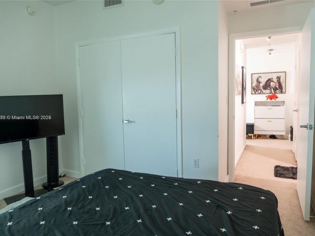 Apartment for rent  Unit #3003 - photo 6147842