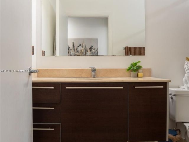 Apartment for rent  Unit #3003 - photo 6147850