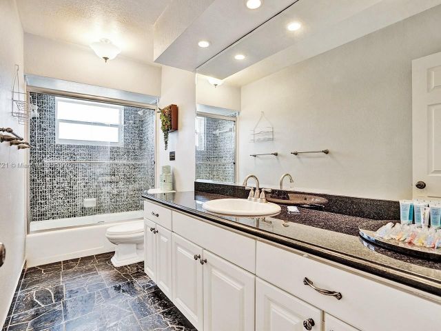 Home for sale at 1245 Wiley St - photo 6110937