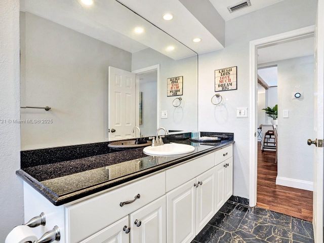 Home for sale at 1245 Wiley St - photo 6110938