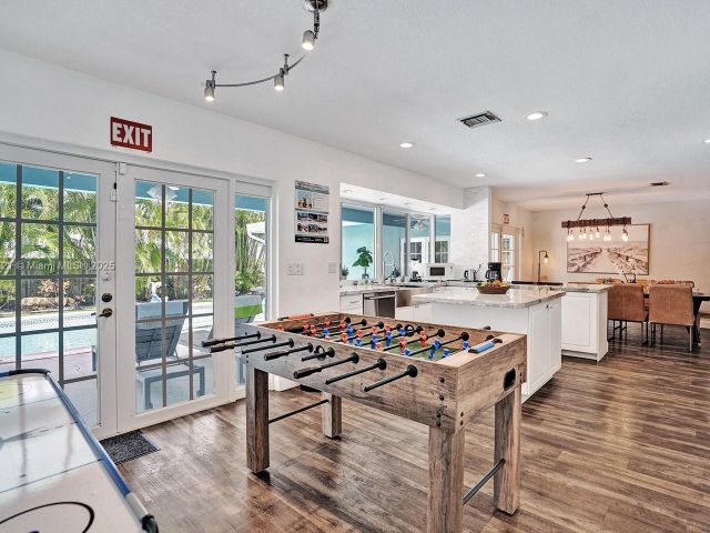 Home for sale at 1245 Wiley St - photo 6110941