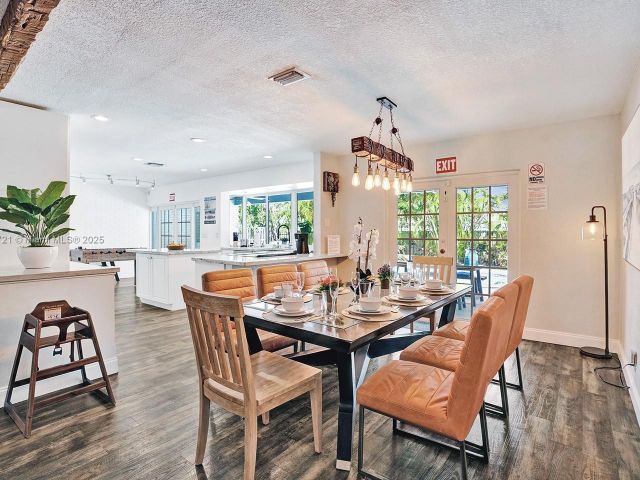 Home for sale at 1245 Wiley St - photo 6110945