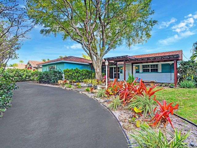 Home for sale at 1245 Wiley St - photo 6110953