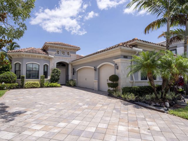 Home for sale at 9759 Vitrail Lane - photo 6138419