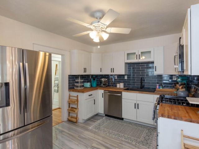 Home for rent at 435 56th Street - photo 6115588