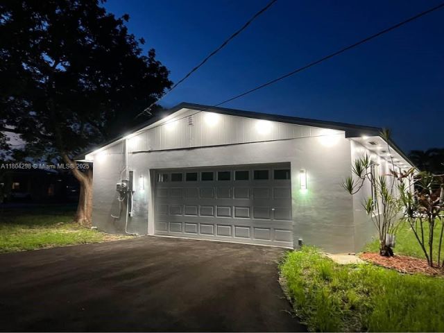 Home for sale at 27501 SW 162nd Ct - photo 6111882