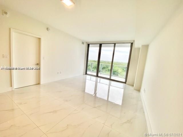 Apartment for sale  Unit #702 - photo 6112333